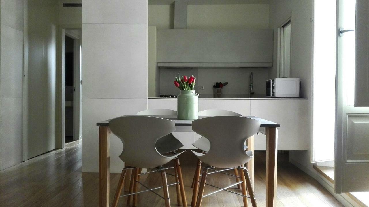 Appartamento Moderno In Centro Storico Lucca Exteriör bild